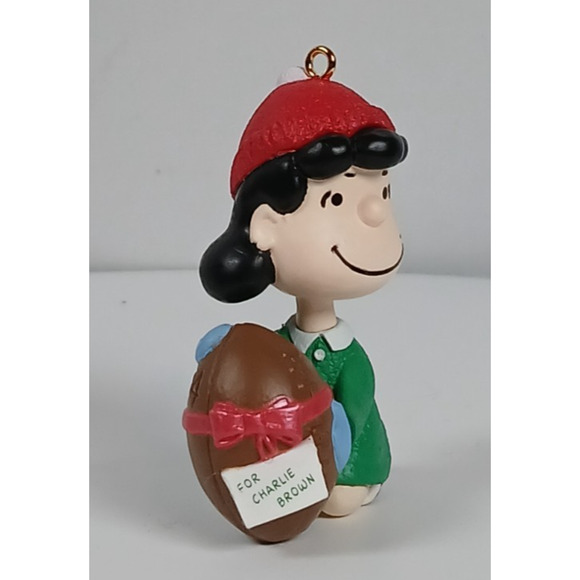 HALLMARK KEEPSAKE 1994 ORNAMENT: COLLECTOR'S SERIES: THE PEANUTS GANG: "LUCY" - Picture 5 of 12